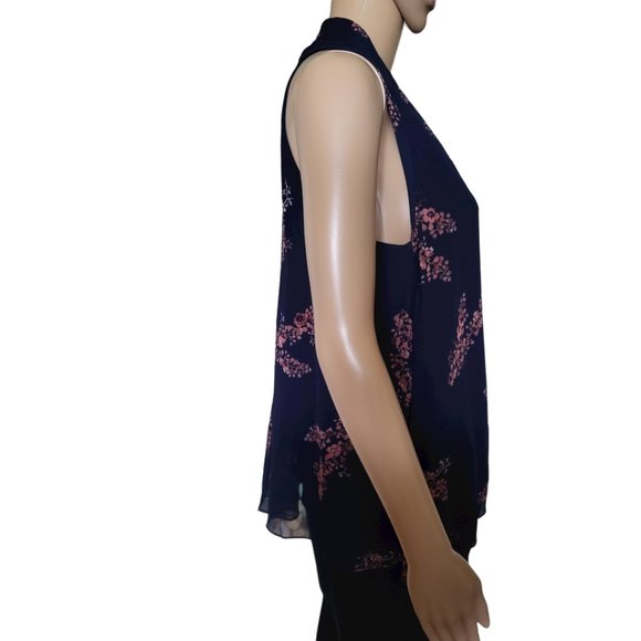 COPY - DEREK LAM 10 CROSBY Floral Print V-Neck Blouse - Picture 2 of 3